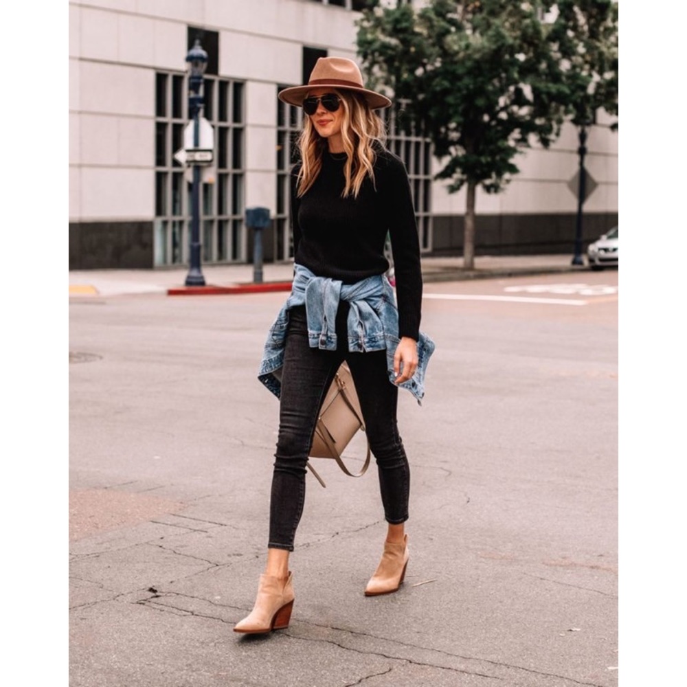 Celebrity Pink Raw Hem Black Skinny Jeans
